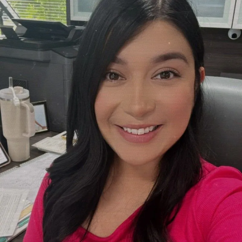 Portrait of Patricia Flores